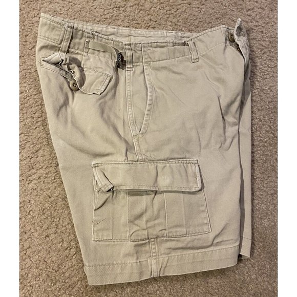 CABELAS Beige Cargo Shorts Safari Short Military Hiking Measured Size 32 - Picture 1 of 8